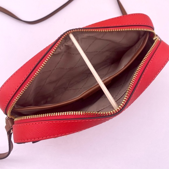 MICHAEL KORS LARGE EAST WEST ZIP CHAIN CROSSBODY - Picture 7 of 12